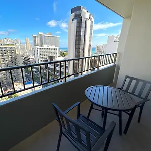  Holiday home Royal Kuhio 1606 - Spacious With Diamond Head Views In The Heart Of Waikiki! United States