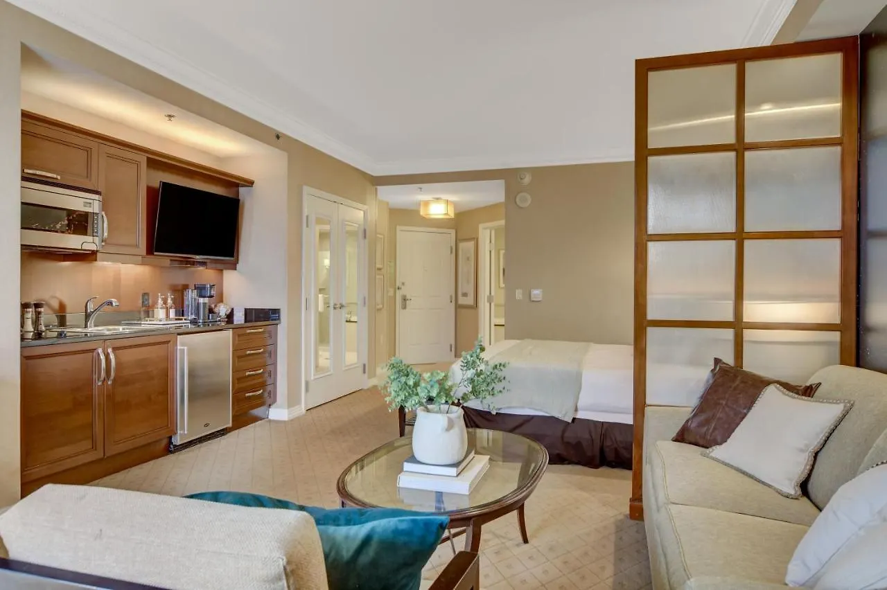 Balcony Full Strip View Suite Mgm Signature Free Valet Las Vegas